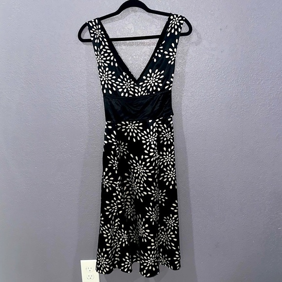 TED BAKER London Black Silk Dress Size 2 - Picture 4 of 7